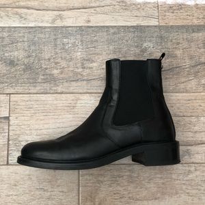 Aquatalia Chelsea Boots